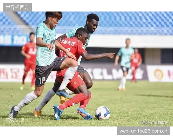 面对以边路突破见长的摩洛哥，伤兵满营的苏格兰防线将迎来决定性挑战。