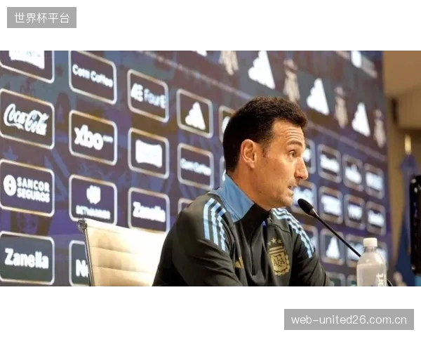 斯卡洛尼将梅西角色后置，其组织与传球将成为阿根廷进攻的主要发起点。